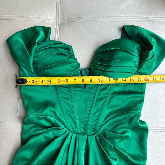 NWT Miss Circle Hedy Green Satin Corset Dress size large - Picture 7 of 12